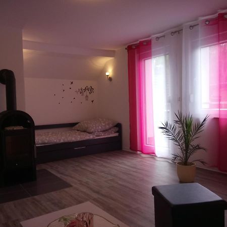 Lauta Haus Waldidyll 아파트 외부 사진
